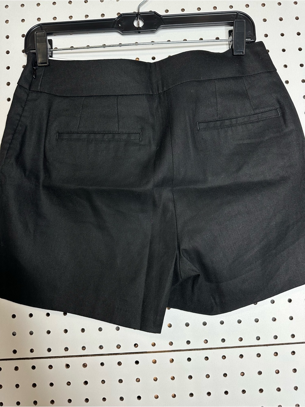 Express dressy shorts size 6 Black High-Rise Women’s Tailored Shorts - Picture 4 of 8